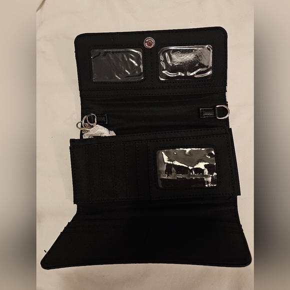 Butterfly Wallet - Picture 2 of 3